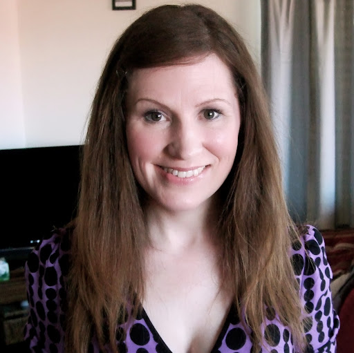 Julie Ireland Photo 40