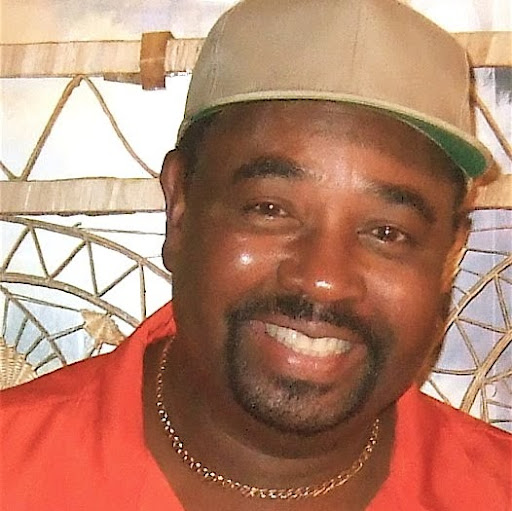 Kenneth Robinson Photo 35