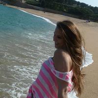 Divina Costa Photo 2