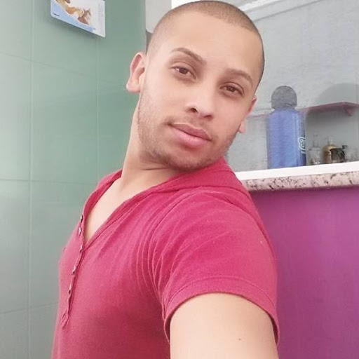 Tiago Freire Photo 22