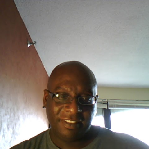 Marcus Small Photo 11