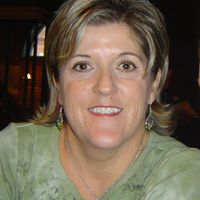 Vickie Parker Photo 26