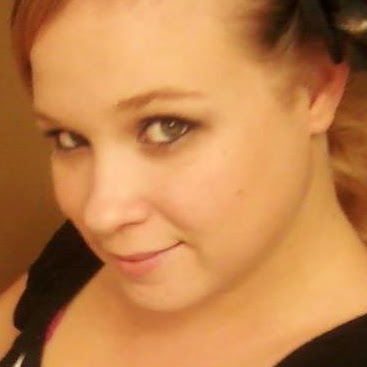 Ashley Reeve Photo 15
