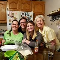 Sarah Olson Photo 17