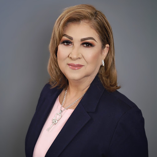 Sandra Lara Photo 39