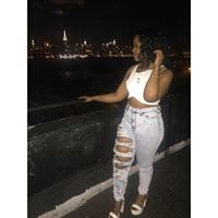 Michelle James Photo 18
