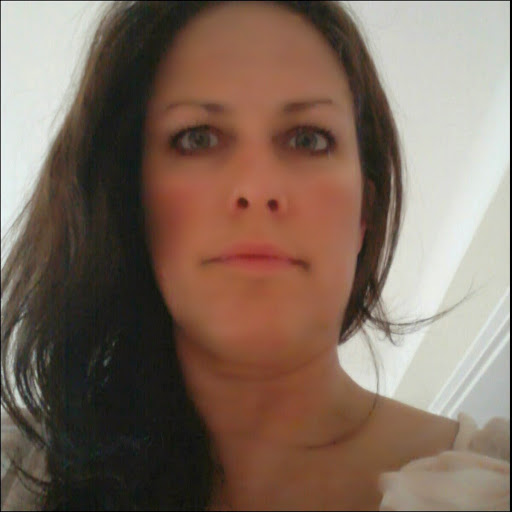 Elaine Griffin Photo 37