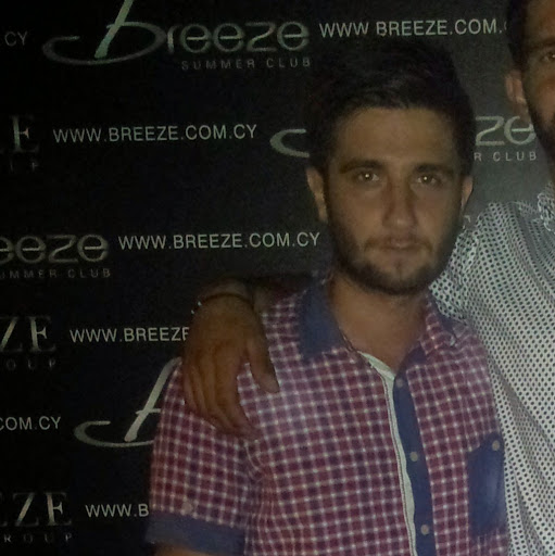Kyriakos Papadopoulos Photo 15