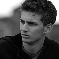Robbie Stone Photo 25