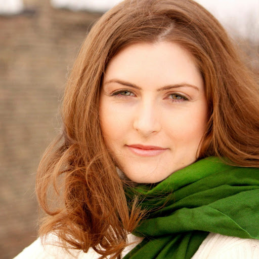 Michelle Higgins Photo 9