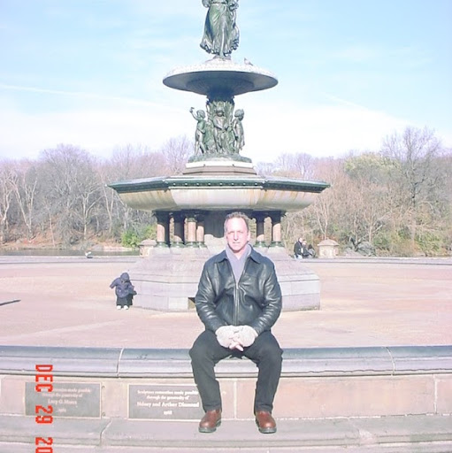 Gregory Andrews Photo 41