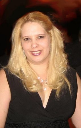 Debra Thompson Photo 41
