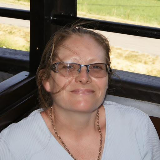 Diana Brown Photo 19