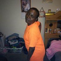 Monique Graves Photo 31
