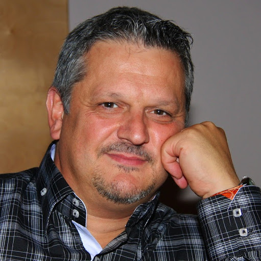 Wolfgang Huhn Photo 14