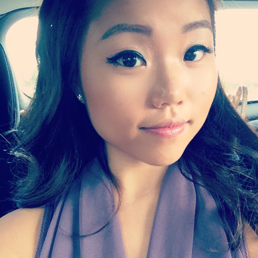 Anna Tang Photo 21