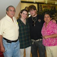 Sergio Flores Photo 21