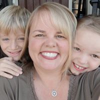 Lori Schroeder Photo 28