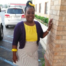 Felicia Robinson Photo 24