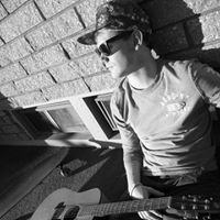 Luke Greenfield Photo 24