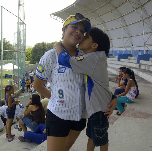 Katiuska Gomez Photo 12