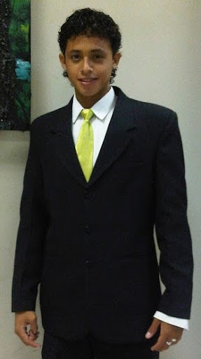 Victor Cadena Photo 19