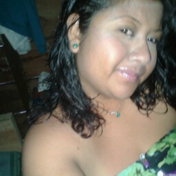 Elizabeth Aguirre Photo 13