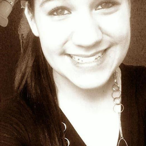 Karli Krug Photo 1