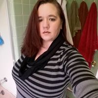 Kelly Mccracken Photo 19