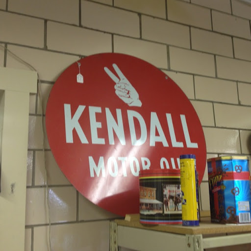 Jeremy Kendall Photo 25