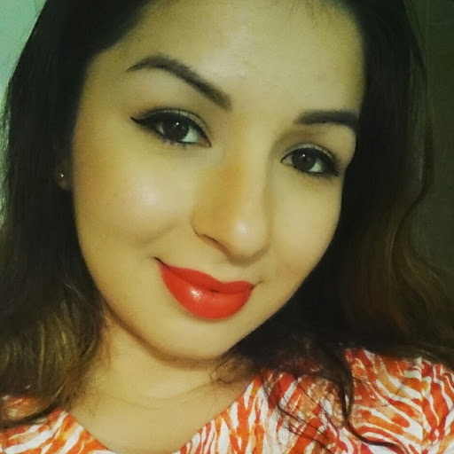 Myriam Tapia Photo 17