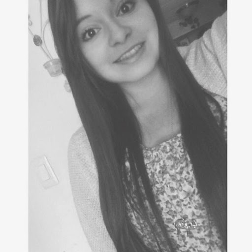 Karla Belen Photo 21