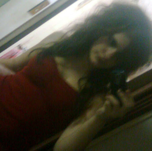 Laura Lago Photo 16