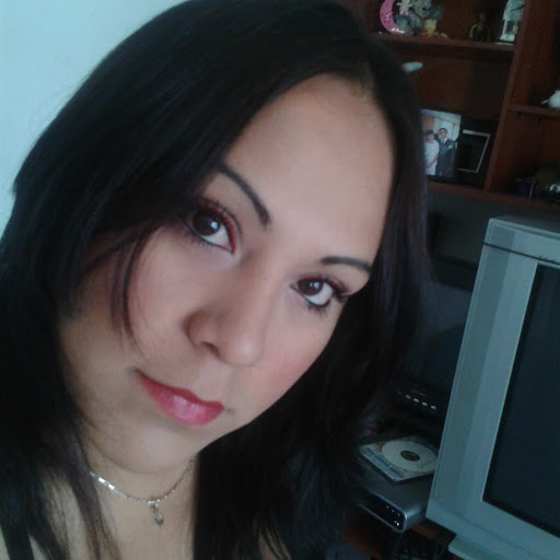 Jessica Vega Photo 11