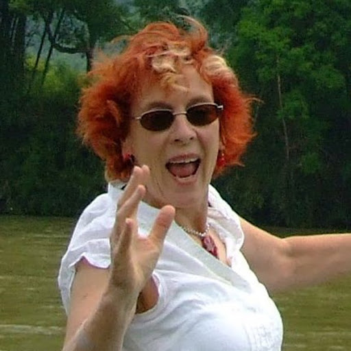 Julie Fraser Photo 17