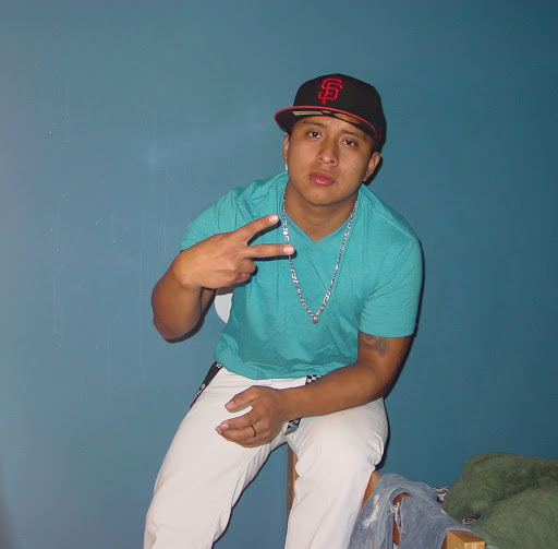 Luis Xic Photo 8