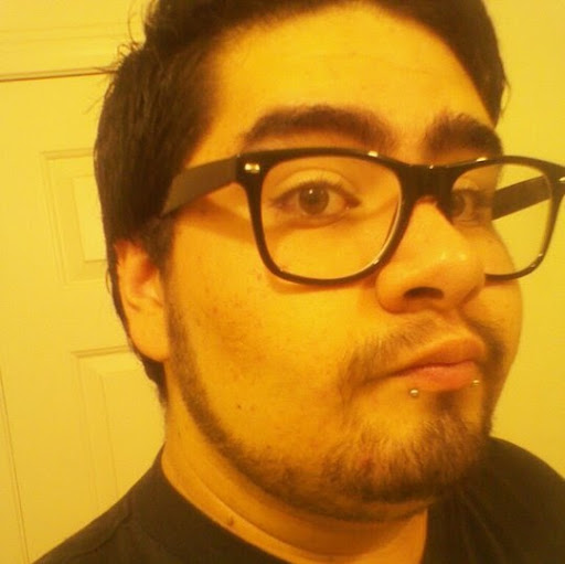 Max Flores Photo 6