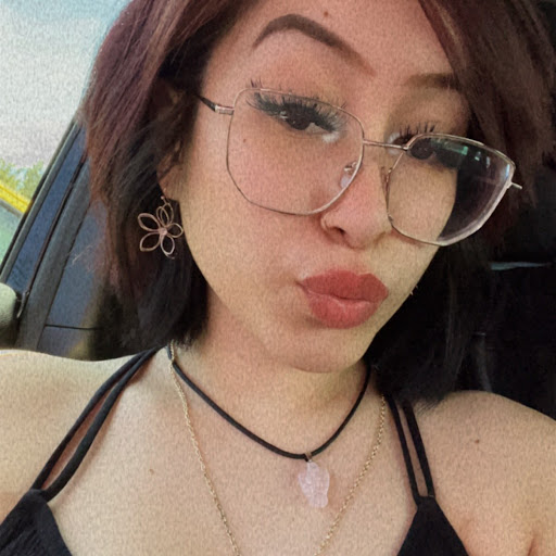 Jasmine Acosta Photo 17