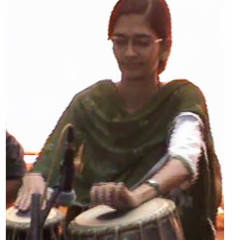 Mrunal Kulkarni Photo 15