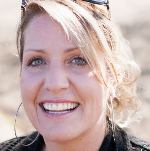 Kim Garnett Photo 16