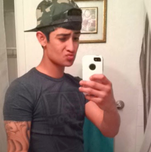 Michael Mondragon Photo 20