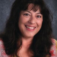 Elizabeth Balcom Photo 5