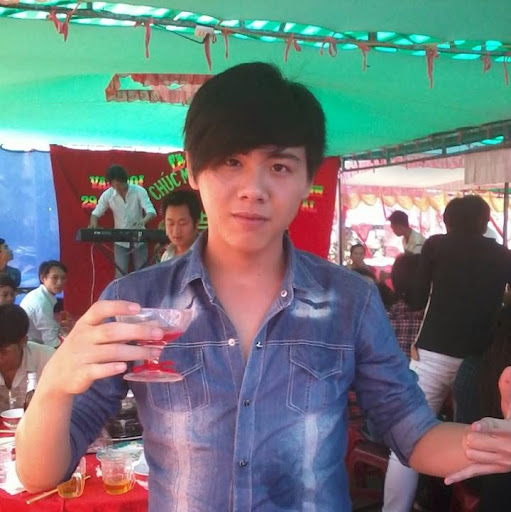 Hoang Nguyen Photo 27