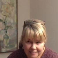 Kathryn Jones Photo 27