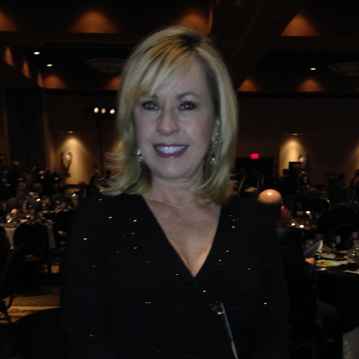 Debbie Bishop Photo 17