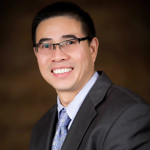 Howard Nguyen Photo 26
