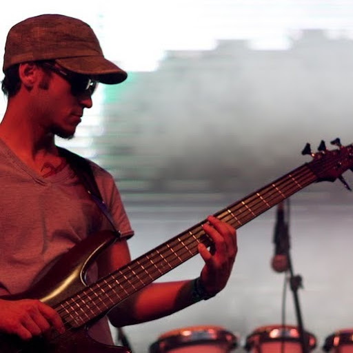 Alexandre Mendonca Photo 18