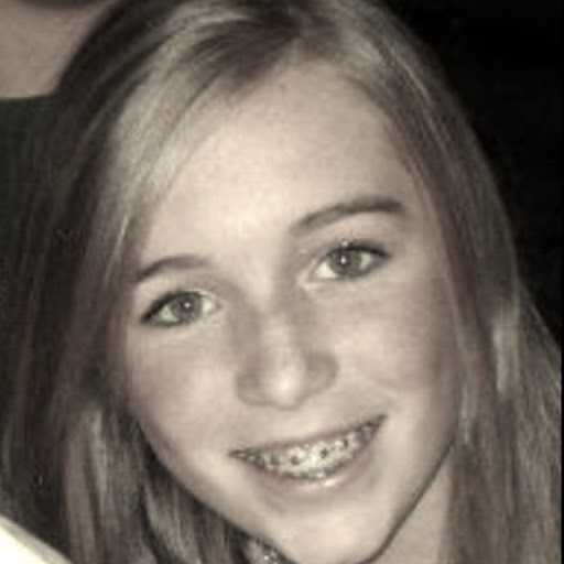 Haley Howell Photo 22