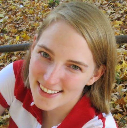 Amanda Webb Photo 32