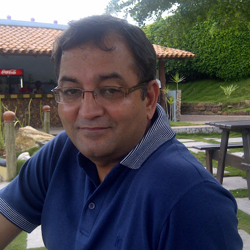 Manoj Kapoor Photo 17